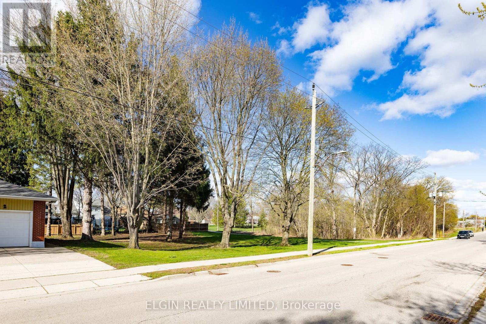 94 Chestnut Street, St. Thomas, Ontario  N5R 2A9 - Photo 10 - X13030962