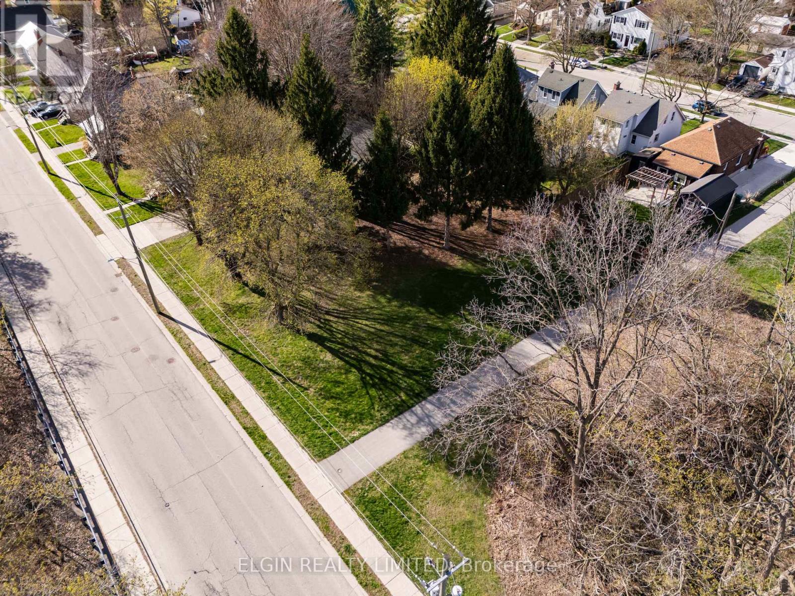 94 Chestnut Street, St. Thomas, Ontario  N5R 2A9 - Photo 2 - X13030962