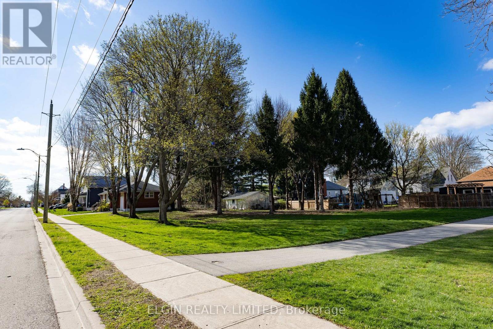 94 Chestnut Street, St. Thomas, Ontario  N5R 2A9 - Photo 8 - X13030962