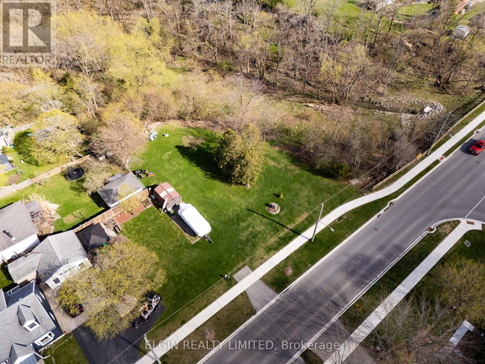 36 Third Avenue, St. Thomas, Ontario  N5R 4K1 - Photo 5 - X13030968