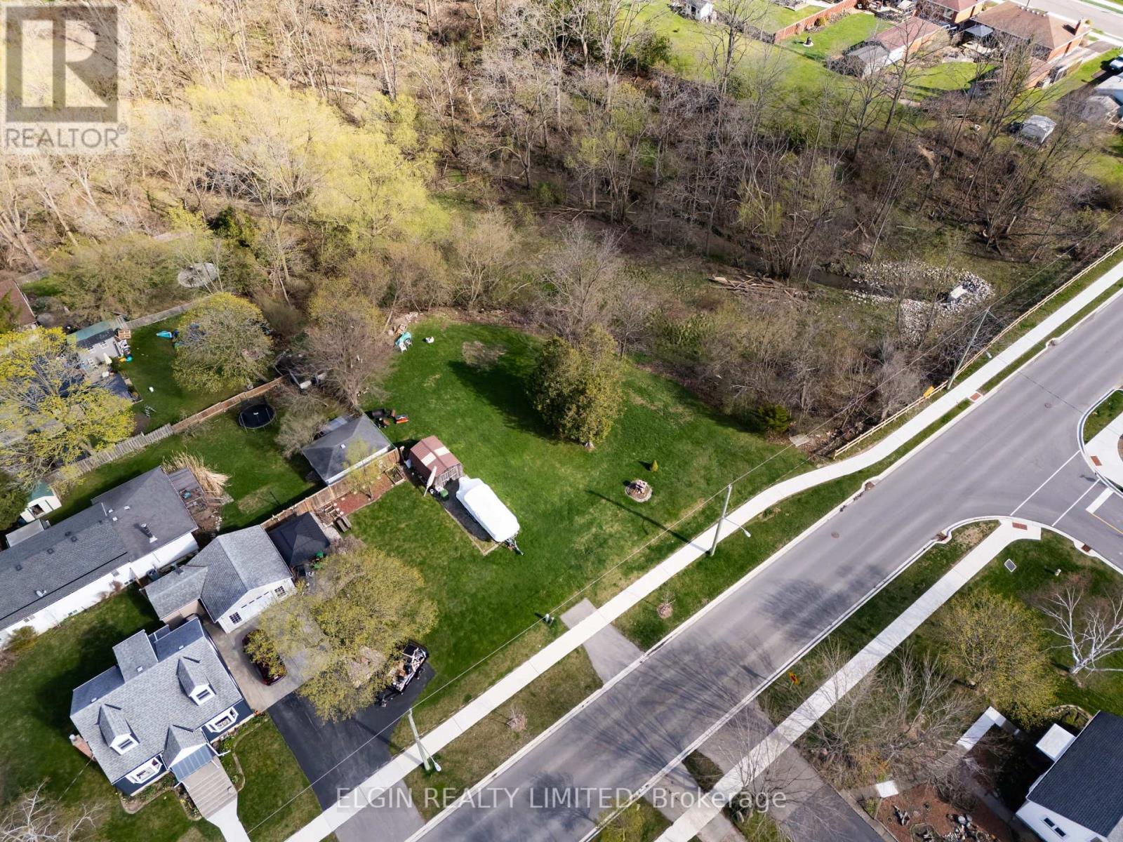 36 Third Avenue, St. Thomas, Ontario  N5R 4K1 - Photo 6 - X13030968