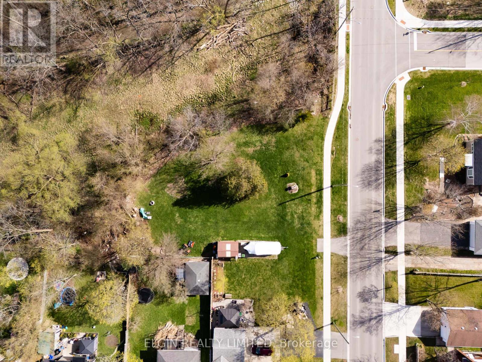 36 Third Avenue, St. Thomas, Ontario  N5R 4K1 - Photo 7 - X13030968