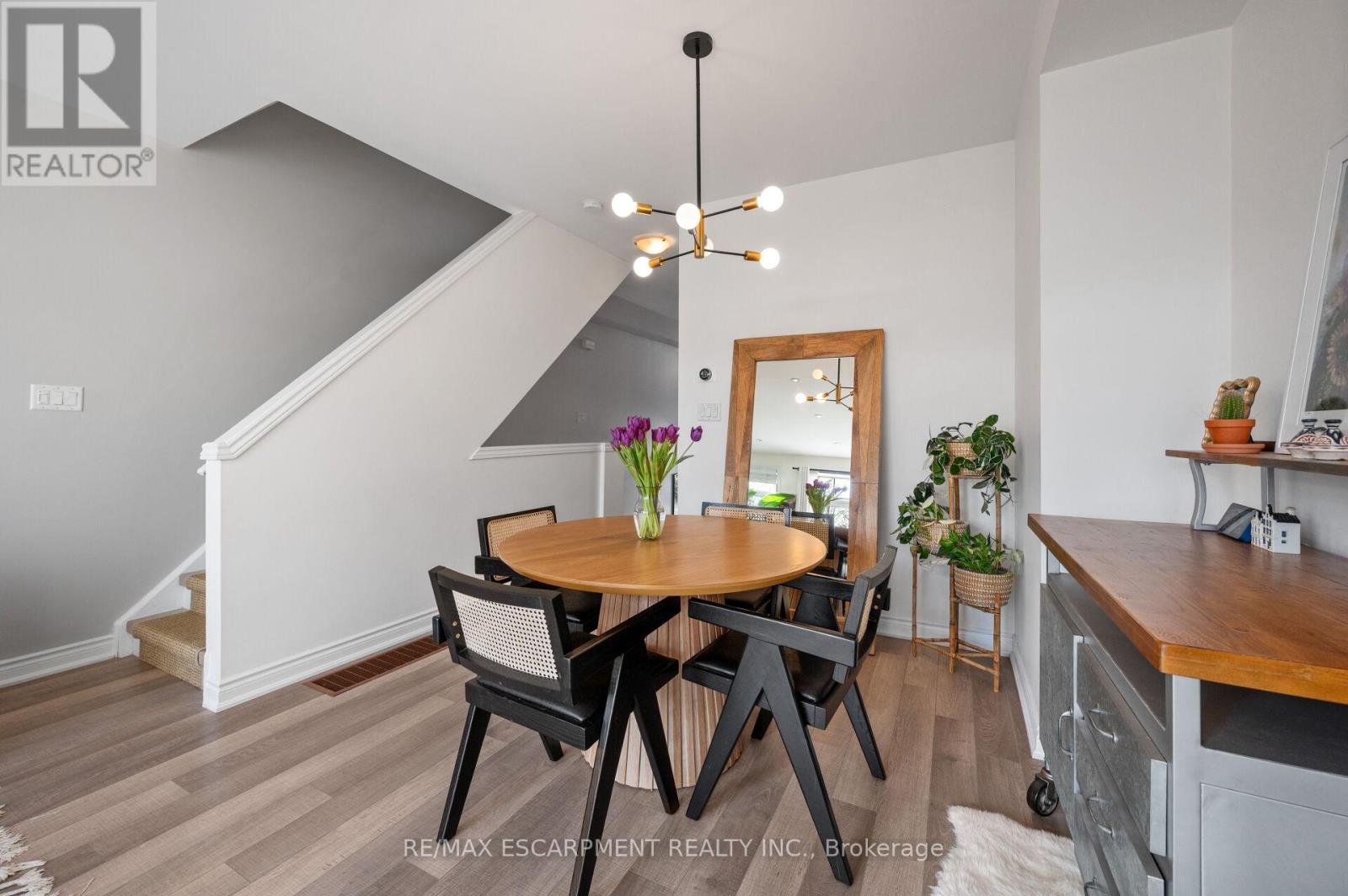 2458 Scholars Common, Burlington, Ontario  L7P 2W2 - Photo 15 - W13030668