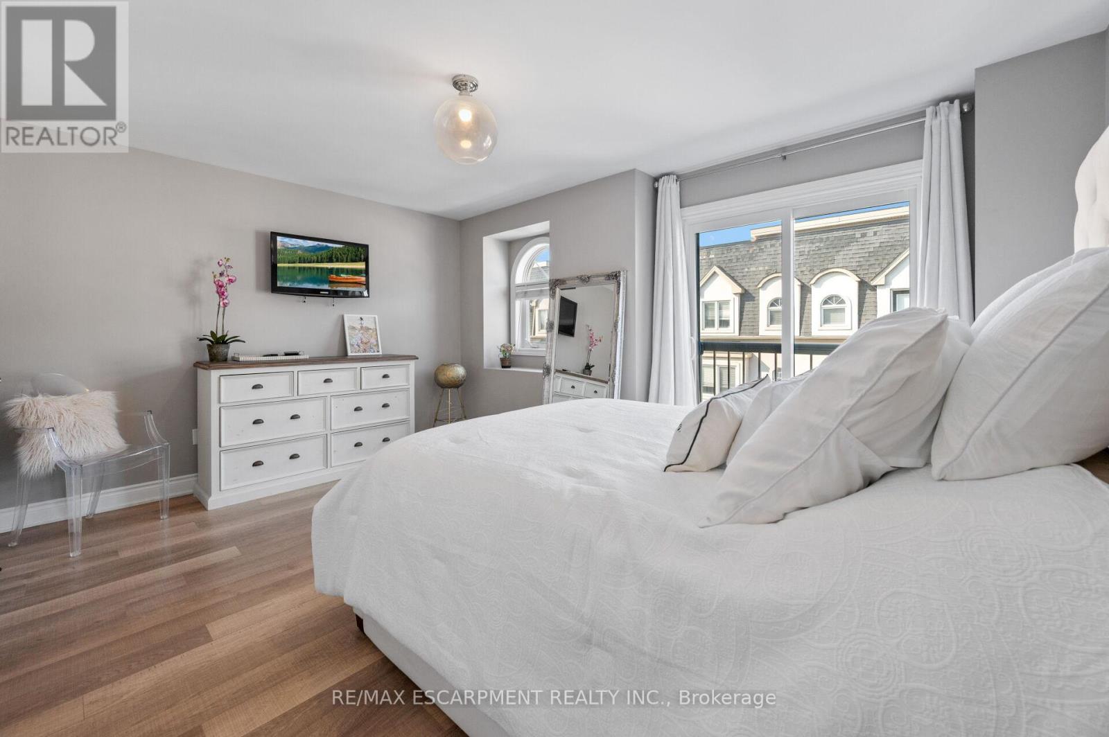 2458 Scholars Common, Burlington, Ontario  L7P 2W2 - Photo 29 - W13030668