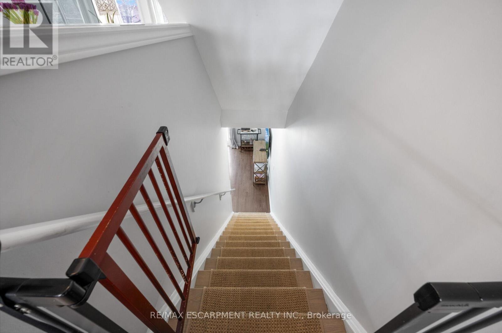 2458 Scholars Common, Burlington, Ontario  L7P 2W2 - Photo 32 - W13030668