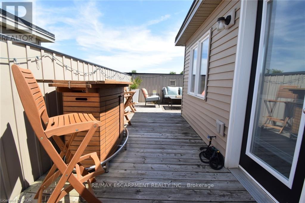 2458 Scholars Common, Burlington, Ontario  L7P 2W2 - Photo 46 - W13030668