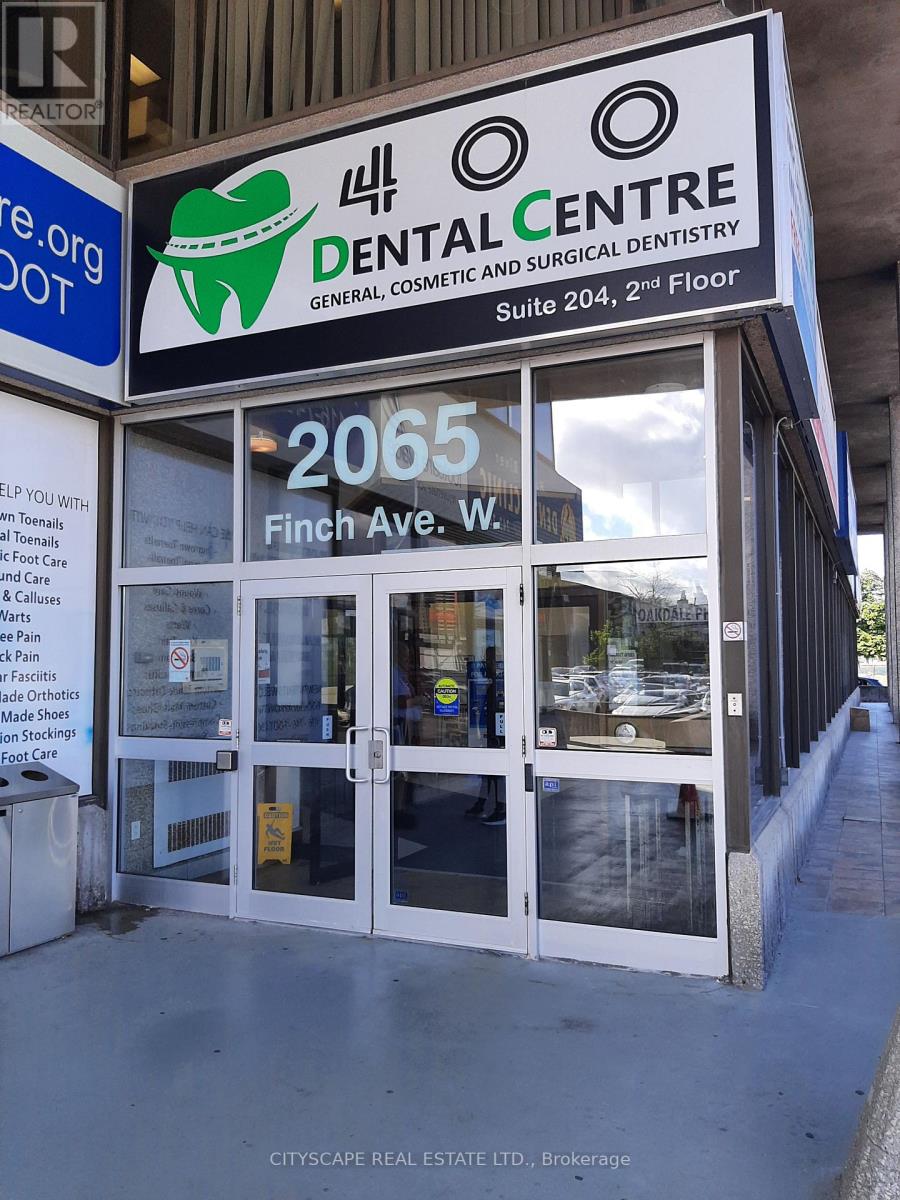 502 - 2065 Finch Avenue W, Toronto, Ontario  M3N 2V7 - Photo 4 - W13030688