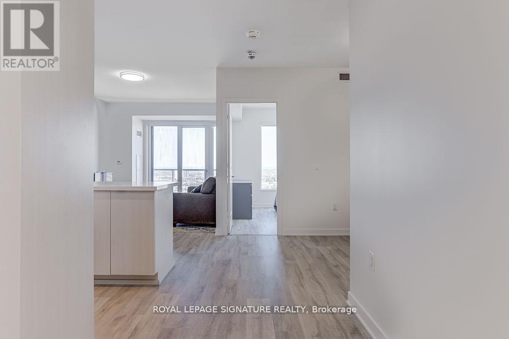 1901b - 4655 Metcalfe Avenue, Mississauga, Ontario  L5M 0Z7 - Photo 7 - W13030692