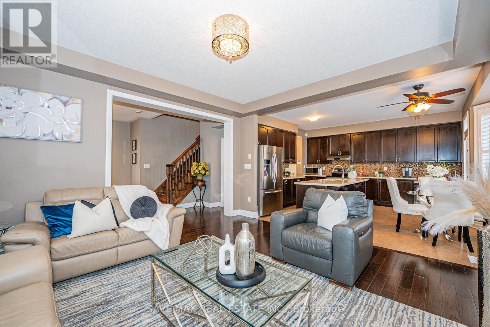 198 Gardenbrooke Trail, Brampton, Ontario  L6P 3C8 - Photo 14 - W13030716