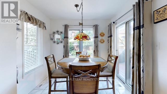 7 Colleyville Street, Brampton, Ontario  L7A 1H3 - Photo 14 - W13030740