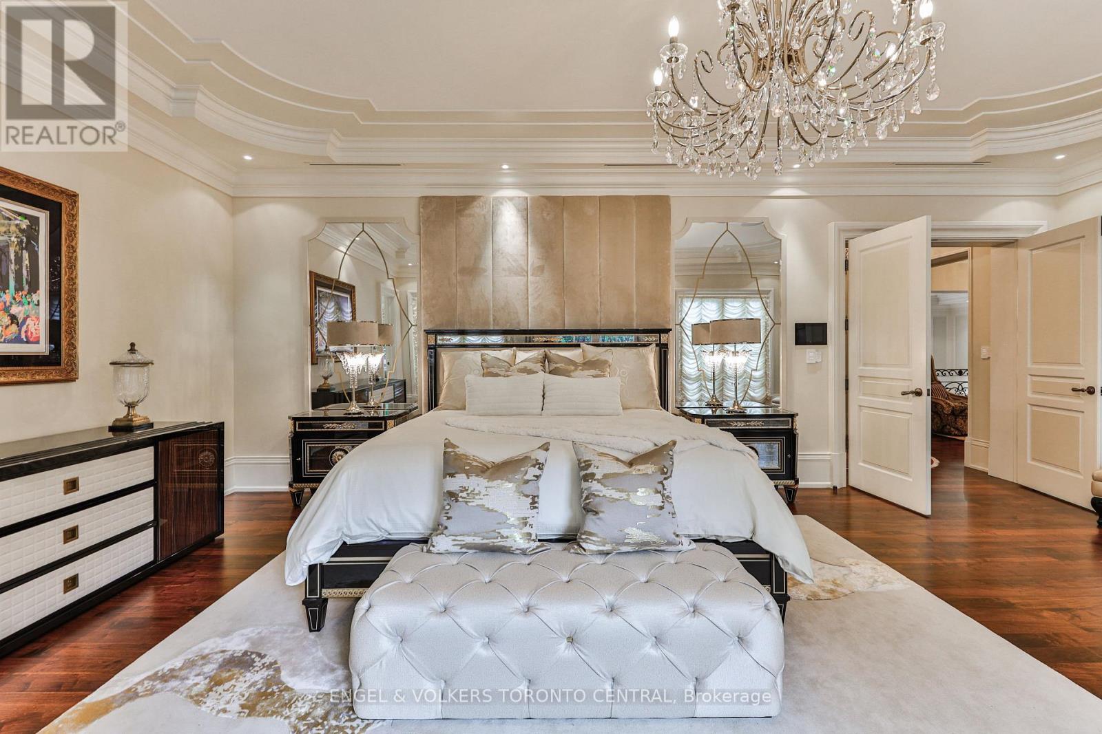 489 Lakeshore Road E, Oakville, Ontario  L6J 1K4 - Photo 38 - W13030806