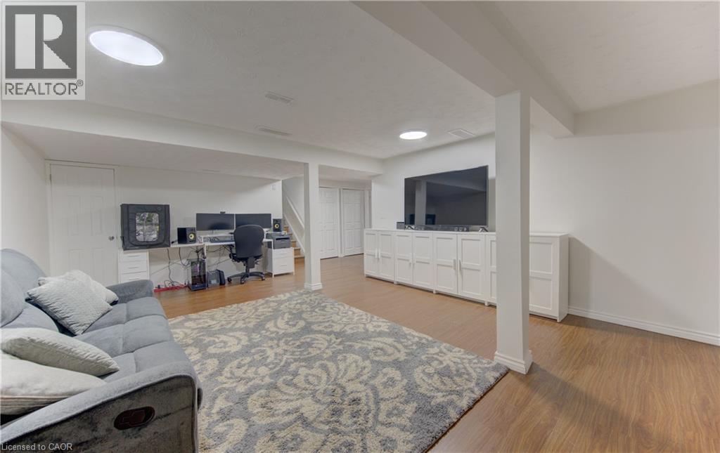 198 The Country Way, Kitchener, Ontario  N2E 2P4 - Photo 21 - 40808320