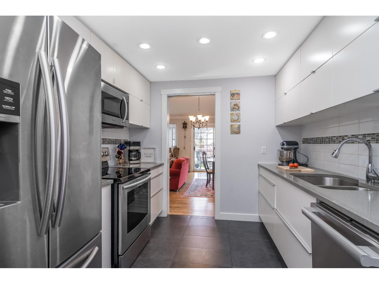 606 9131 154th Street, Surrey, British Columbia  V3R 9G8 - Photo 14 - R3112715