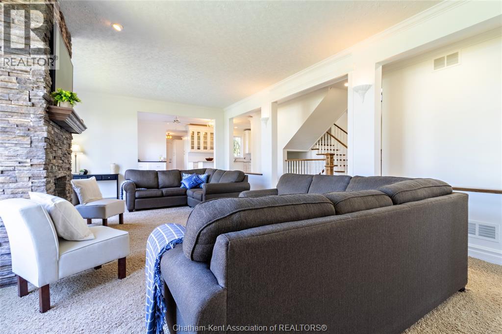 23356 Dew Drop Road, Thamesville, Ontario  N0P 2K0 - Photo 15 - 26008919