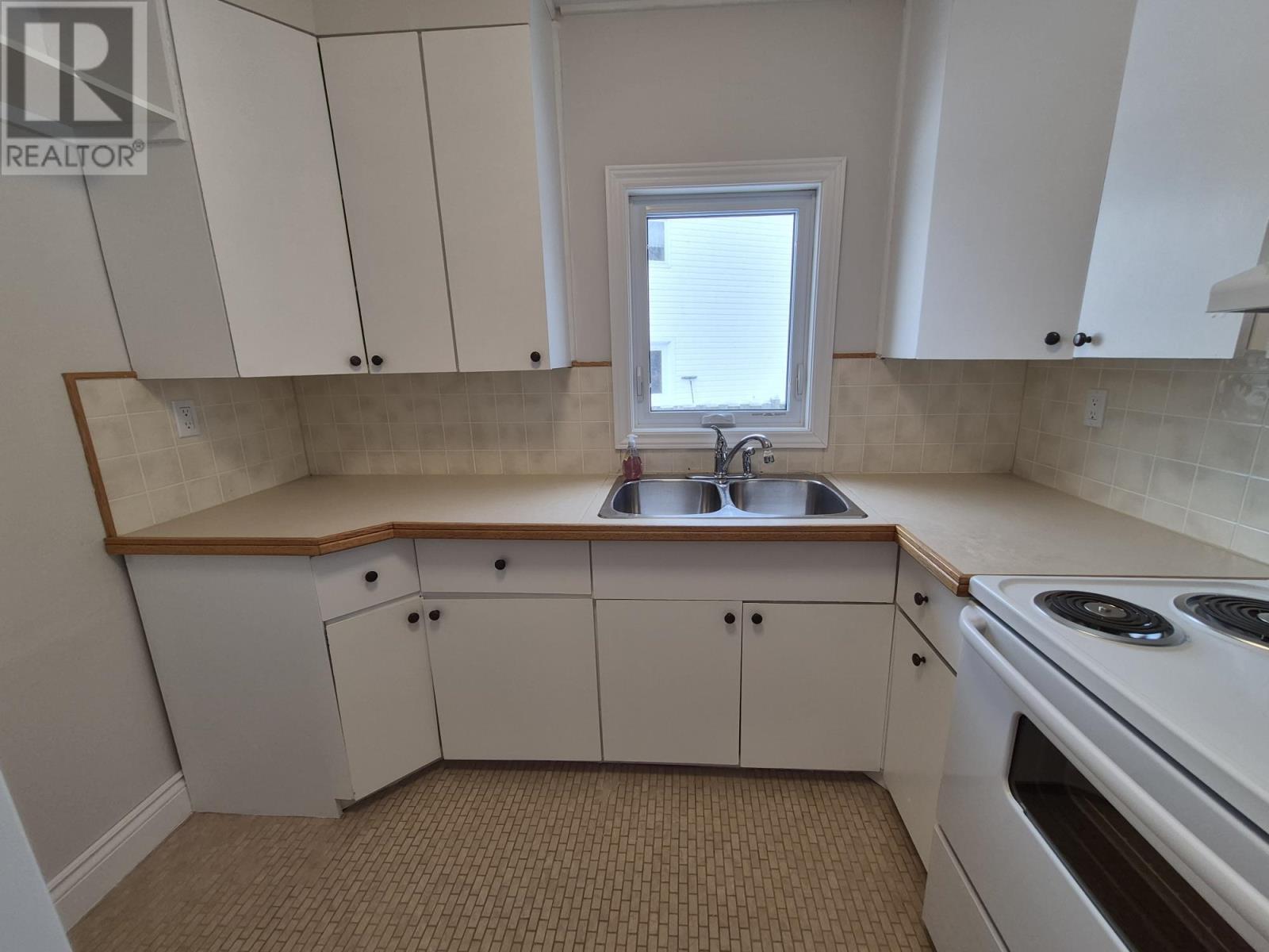 40 Stevens Ave, Marathon, Ontario  P0T 2E0 - Photo 9 - TB2600773