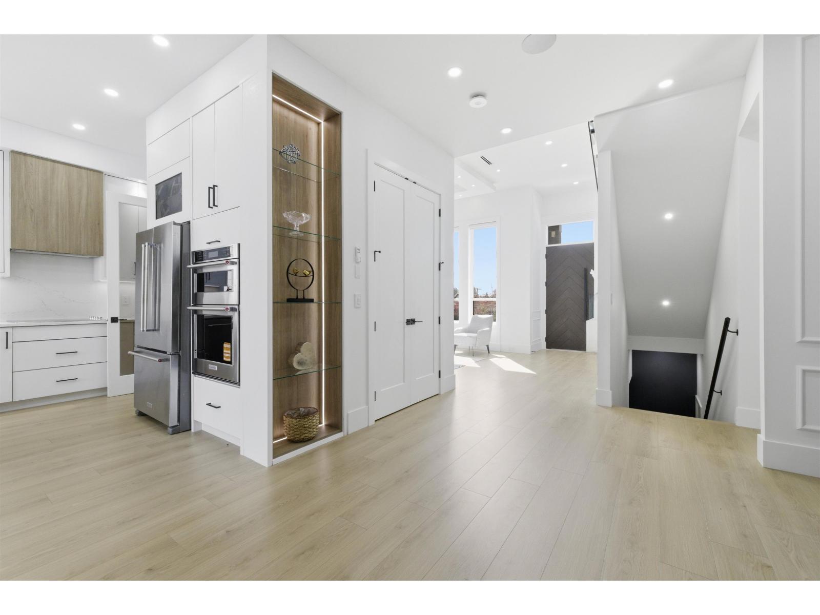 14785 68a Avenue, Surrey, British Columbia  V3S 3C9 - Photo 6 - R3111616