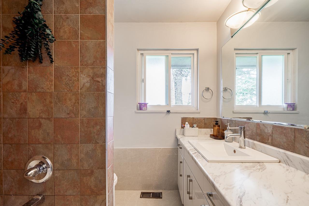 8824 116 Street, Delta, British Columbia  V4C 5W5 - Photo 7 - R3093446