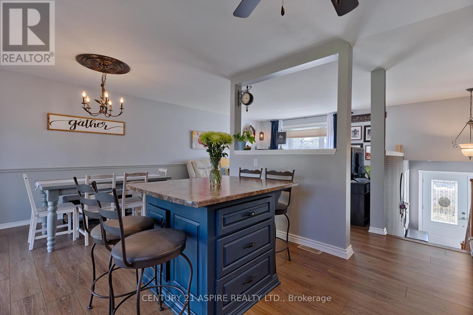 8 Ridge Drive, Laurentian Valley, Ontario  K8A 6W2 - Photo 7 - X13031104