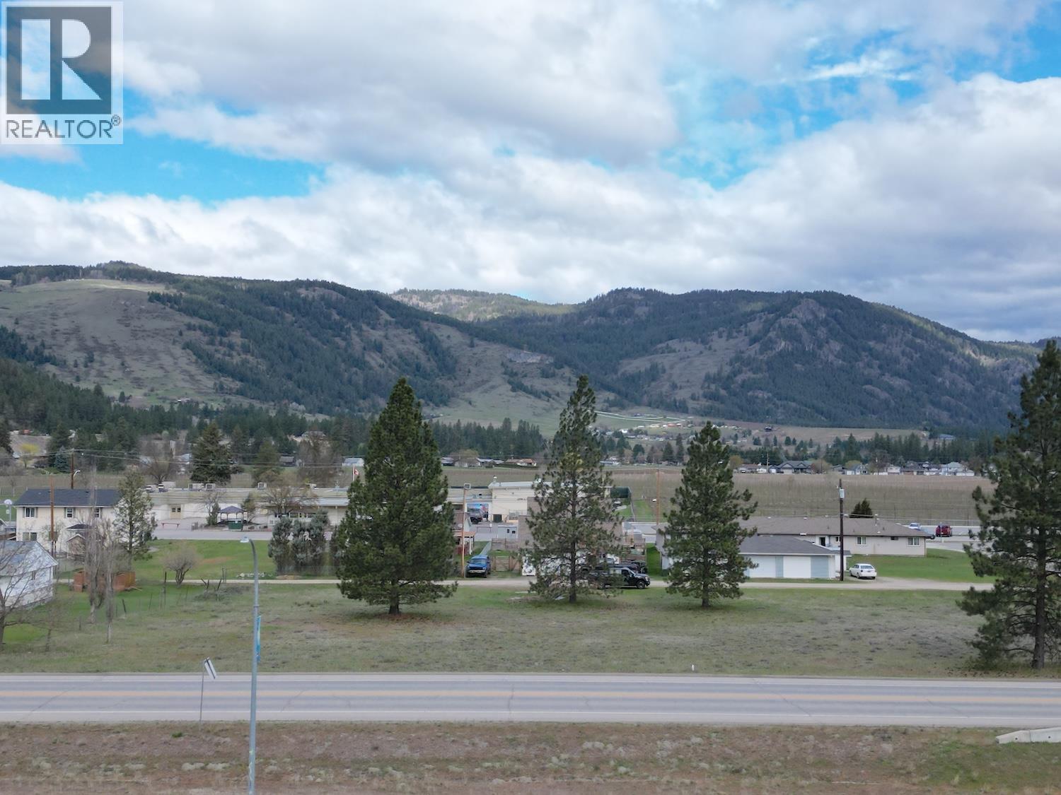 2545 Central Avenue, Grand Forks, British Columbia  V0H 1H0 - Photo 12 - 10384463