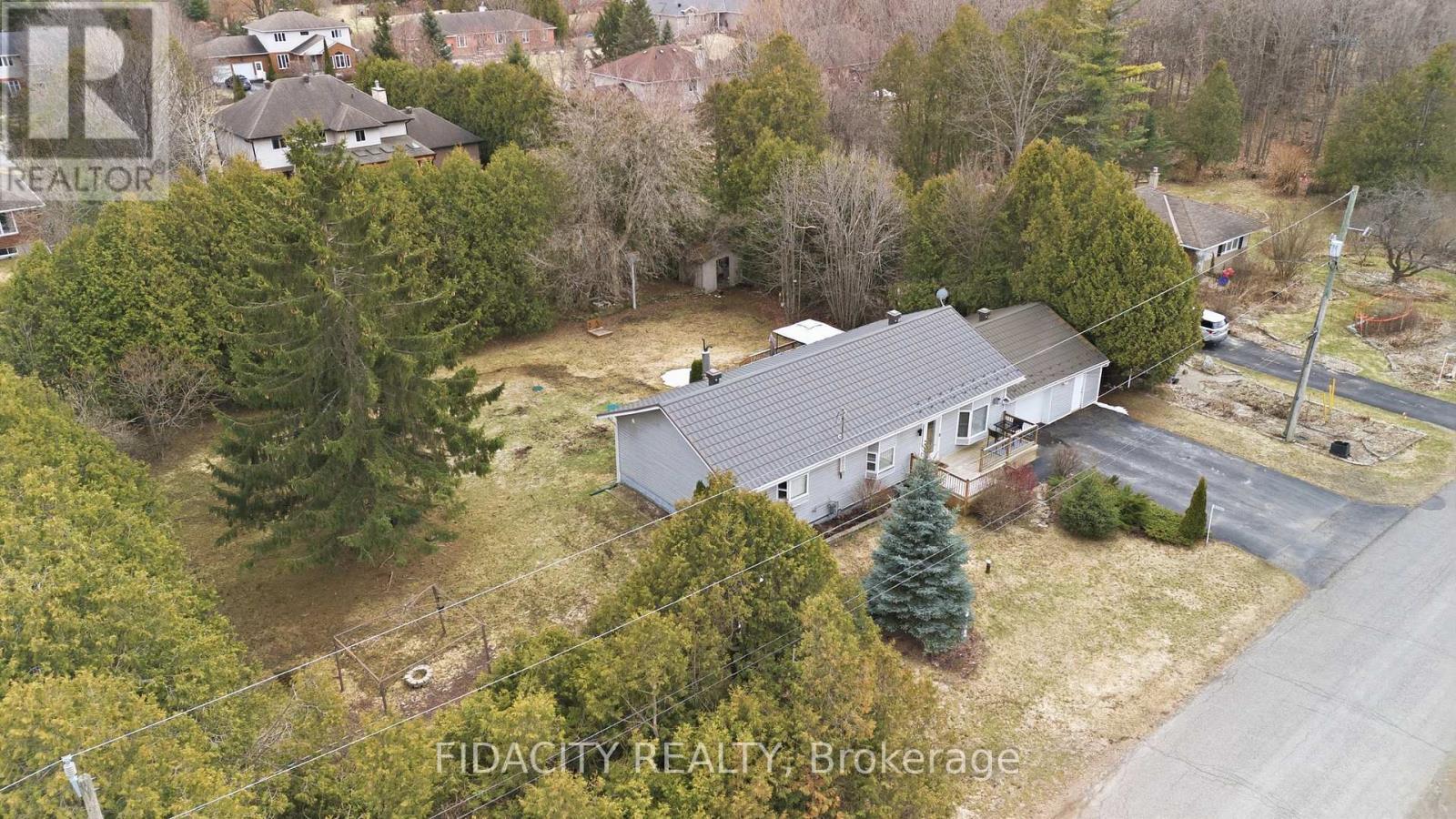 6560 Jack Pine Crescent, Ottawa, Ontario  K4P 1E1 - Photo 4 - X13030840