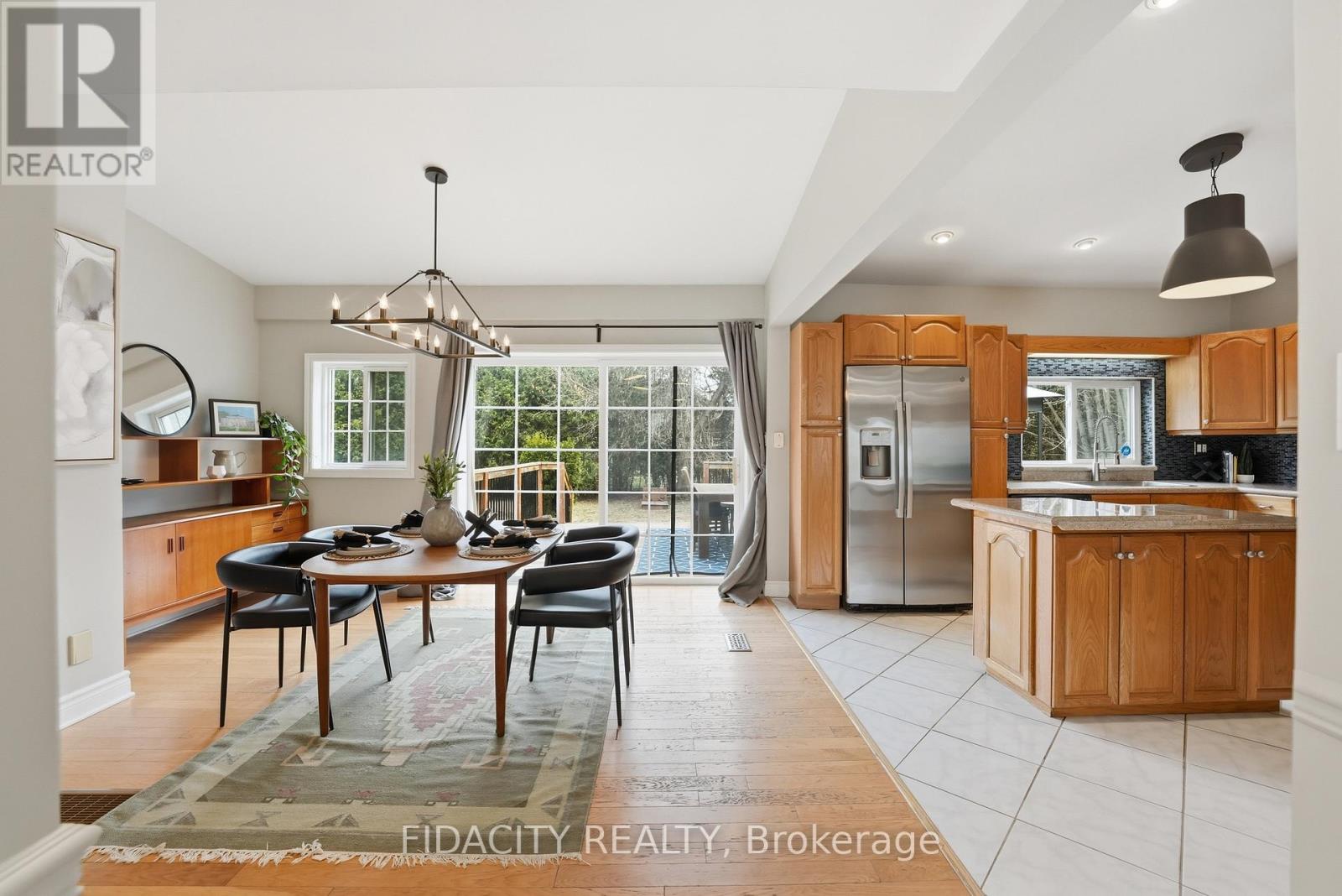 6560 Jack Pine Crescent, Ottawa, Ontario  K4P 1E1 - Photo 7 - X13030840