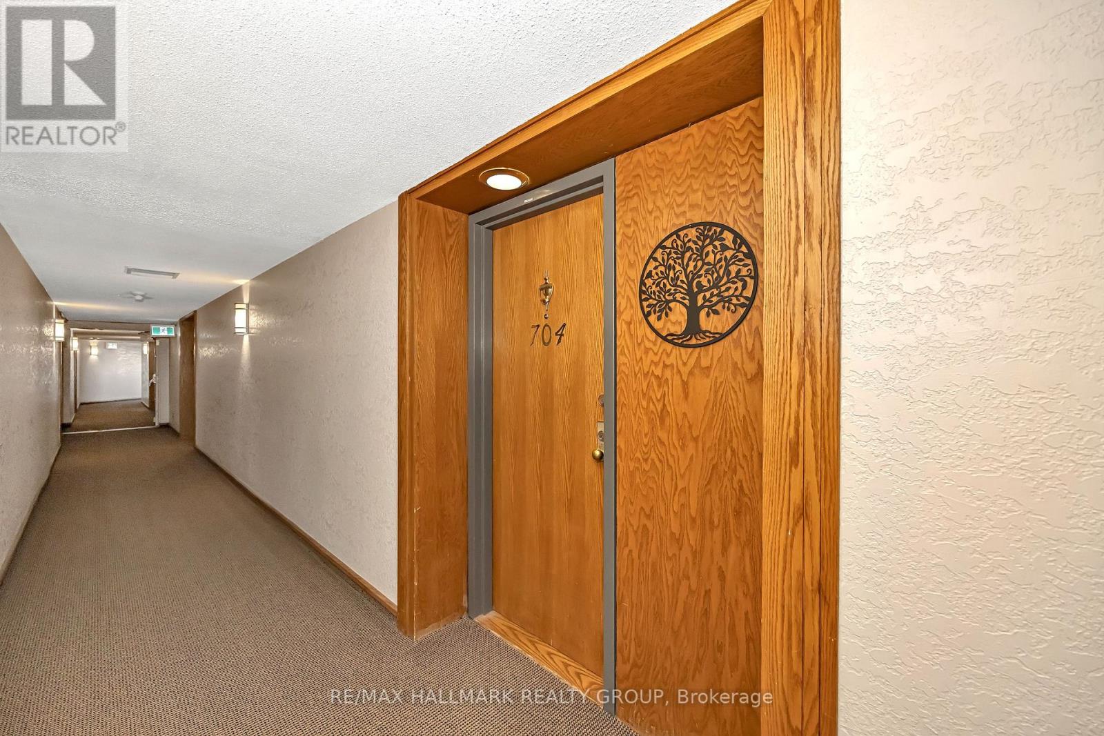 704 - 80 Sandcastle Drive, Ottawa, Ontario  K2H 9E7 - Photo 4 - X13030850