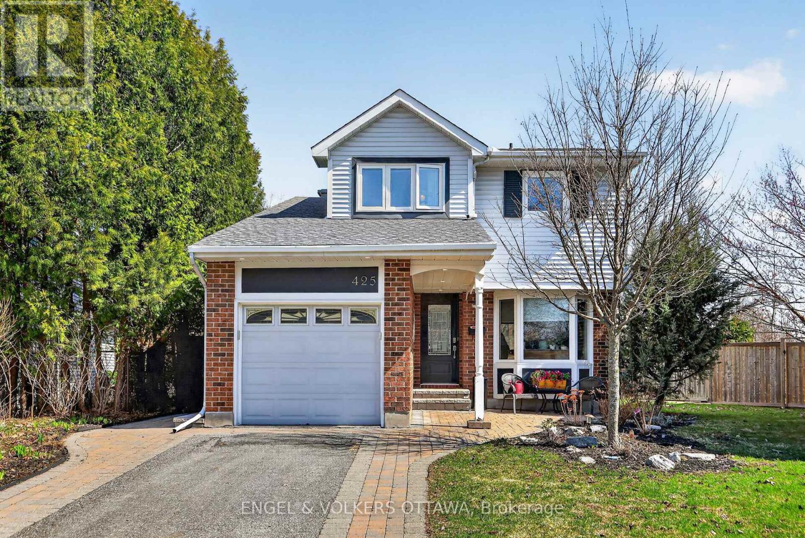 425 TANAGER BYWAY, Ottawa, Ontario