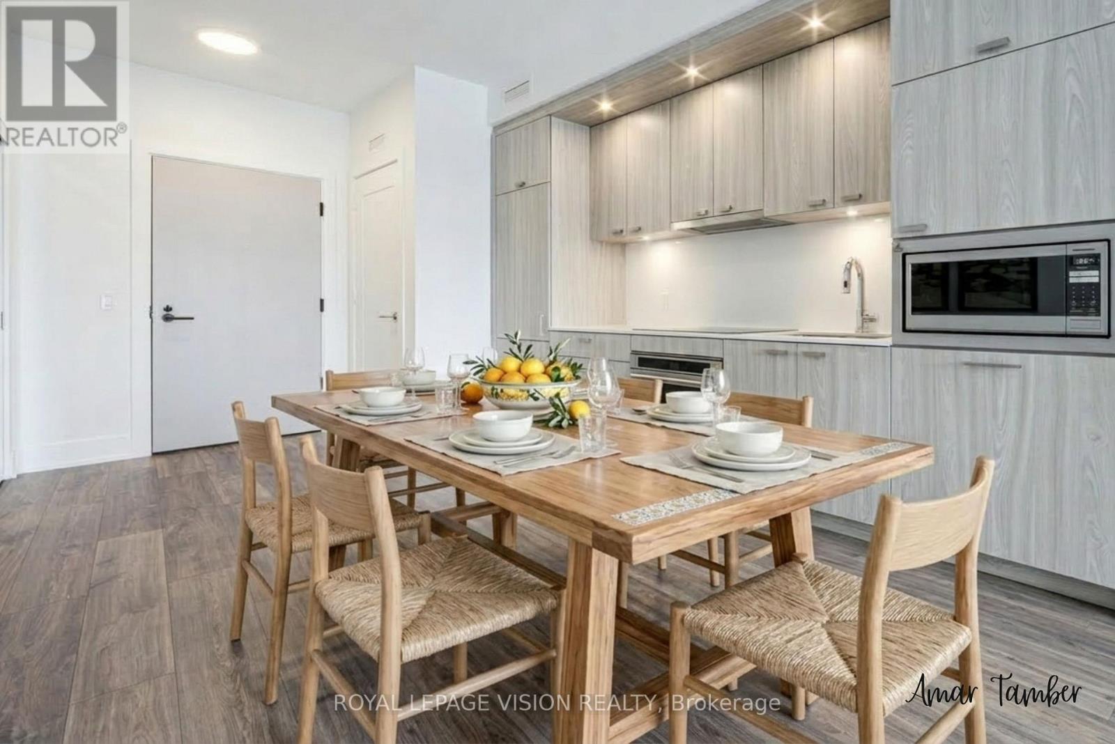 423 - 858 Dupont Street, Toronto, Ontario  M6G 0C1 - Photo 2 - W12884106