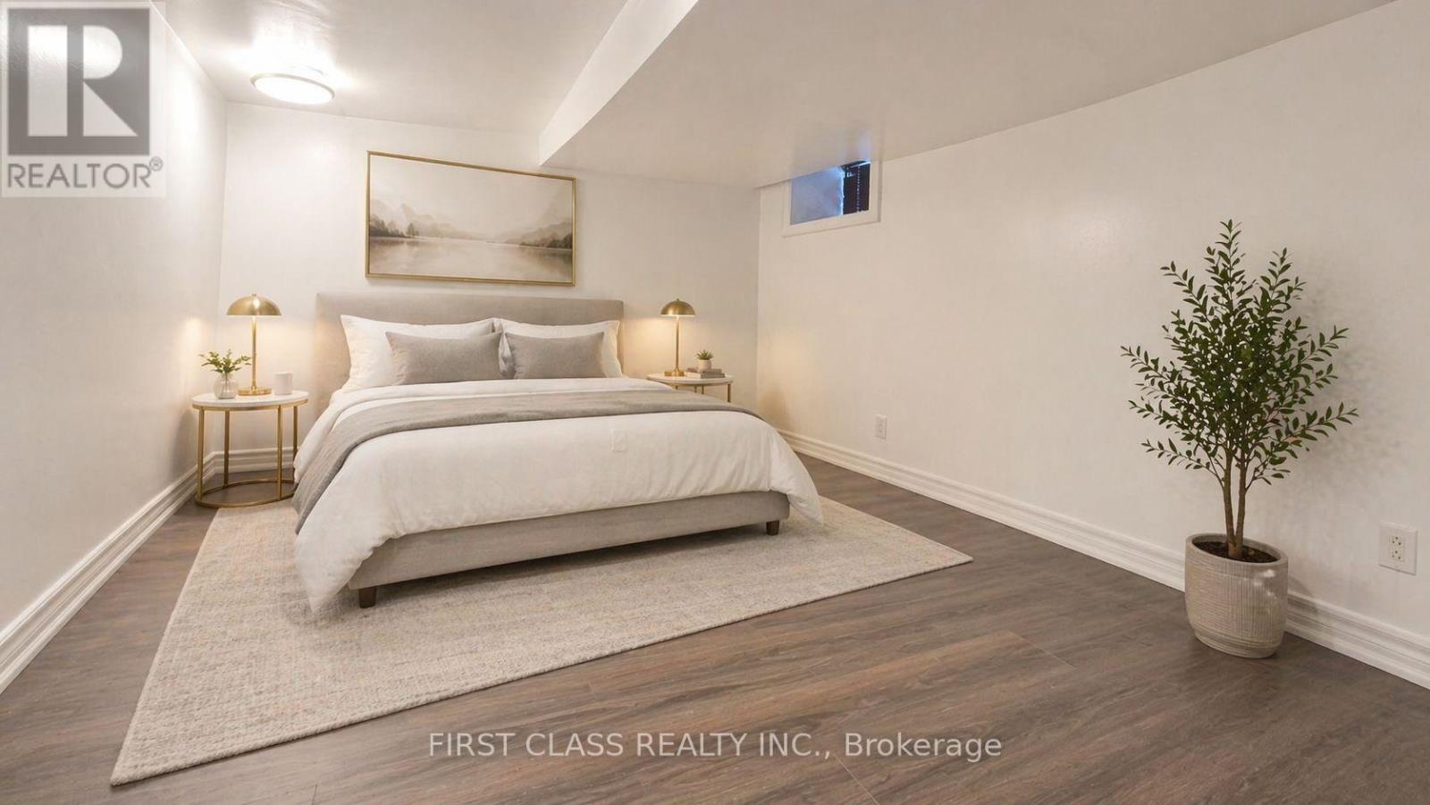 356 Wallace Avenue, Toronto, Ontario  M6P 3P2 - Photo 25 - W13028384