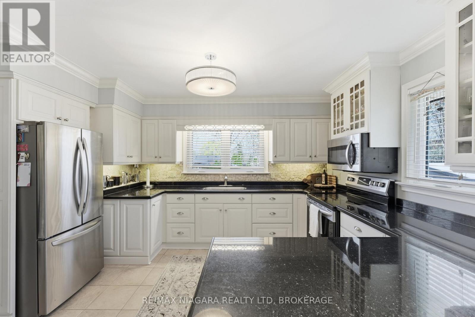 181 Woodside Drive, St. Catharines, Ontario  L2T 1X7 - Photo 8 - X13030838