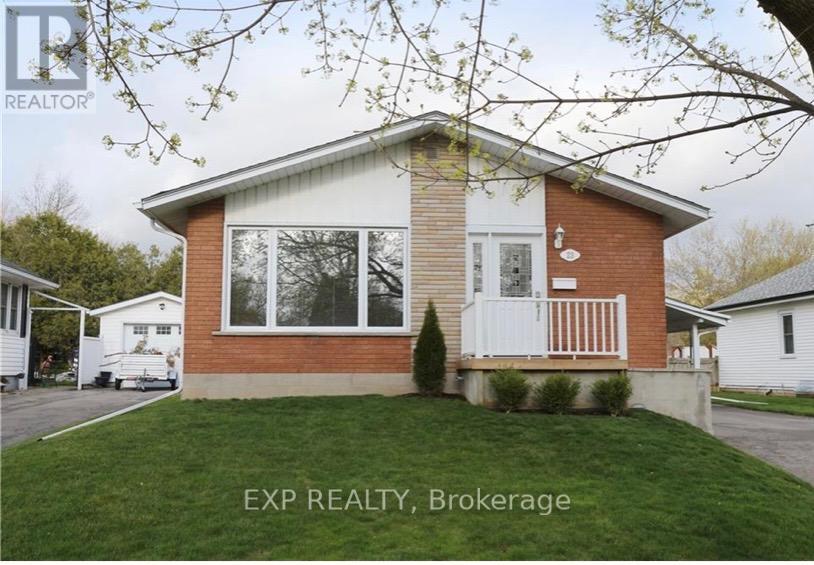 UPPER - 23 HOMEWOOD AVENUE, Norfolk, Ontario