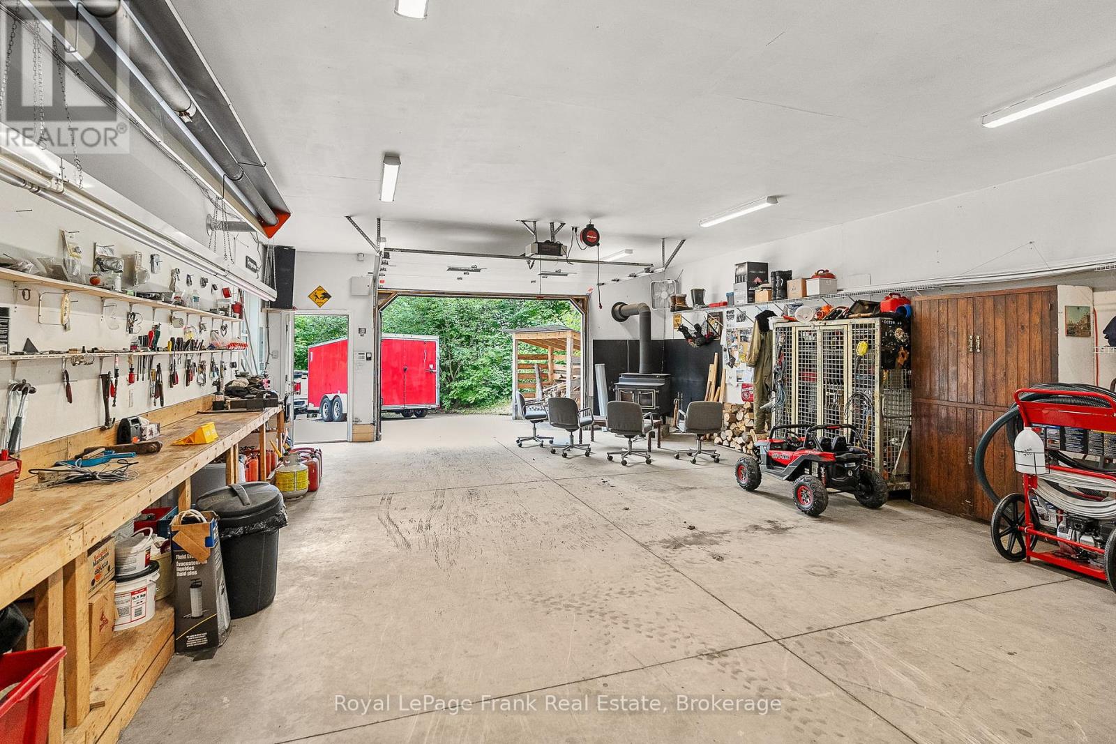 1019 Carnation Lane, Dysart Et Al, Ontario  K0M 1S0 - Photo 38 - X13030776