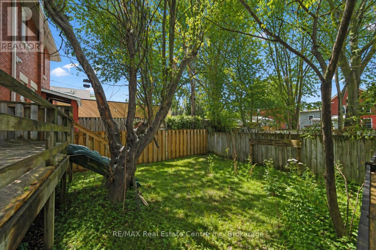 136 Paisley Street, Guelph, Ontario  N1H 2P1 - Photo 11 - X12807226