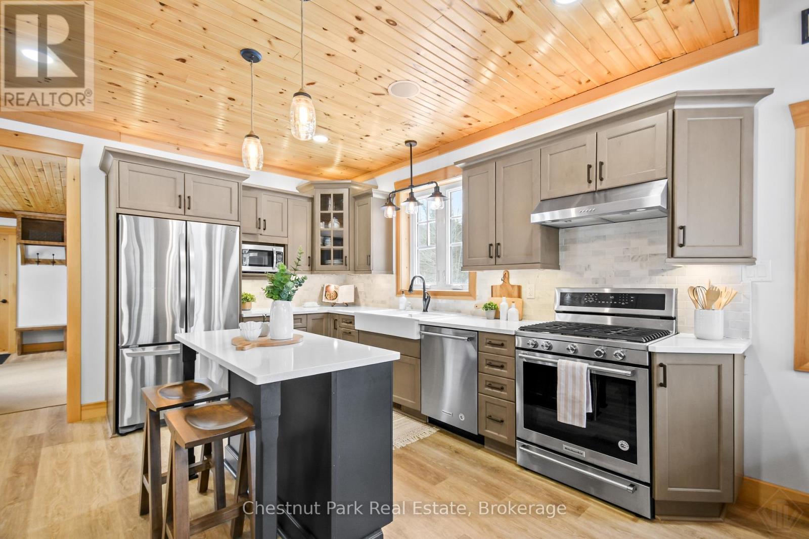 12 Emsdale Lake Road, Perry, Ontario  P0A 1M0 - Photo 21 - X12895376