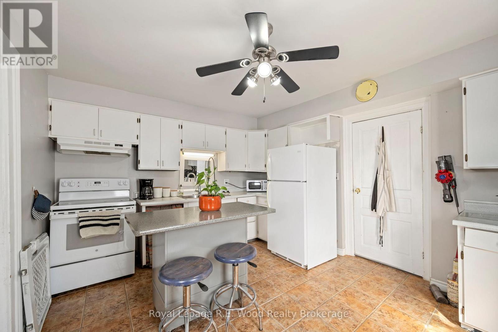 150 Bell Street, Ingersoll, Ontario  N5C 2P1 - Photo 16 - X13030884