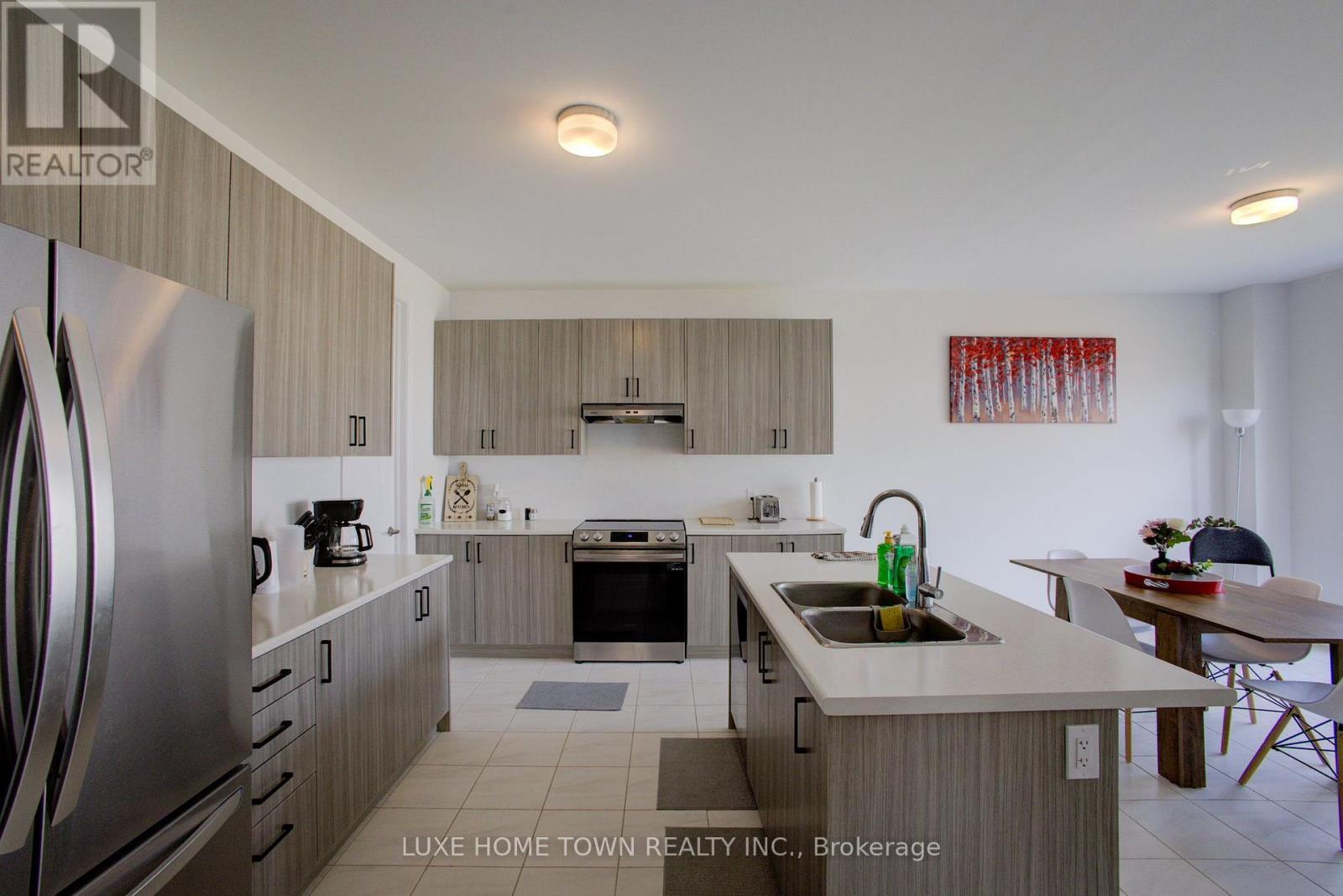 255 Rea Drive, Centre Wellington, Ontario  N1M 0K1 - Photo 10 - X13005292