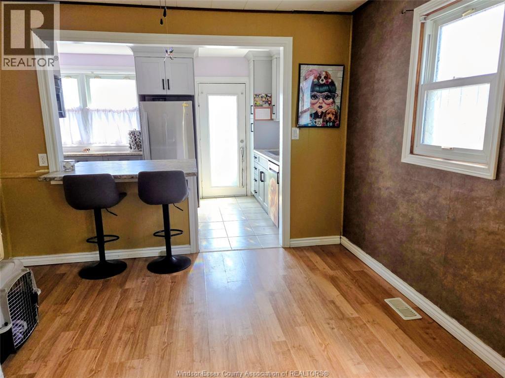 663 Hildegarde Street, Windsor, Ontario  N8X 2Z7 - Photo 6 - 26008920