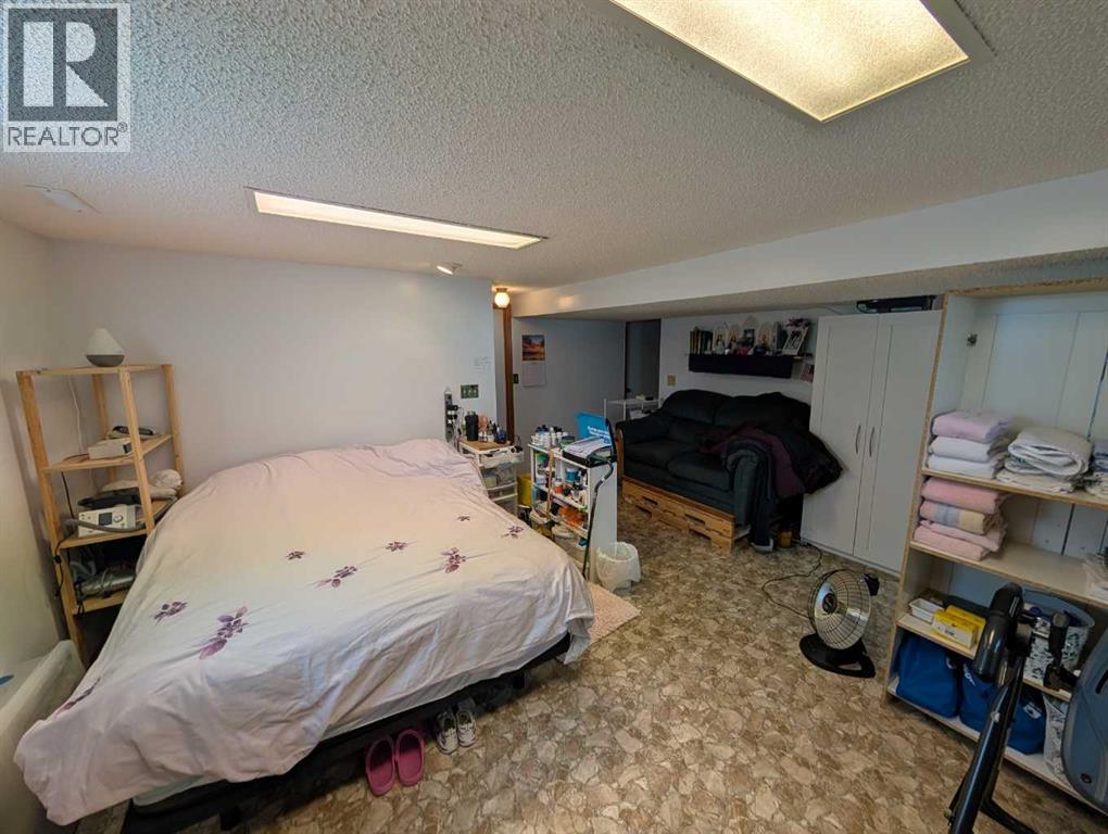 46 2 Street NW, Medicine Hat, Alberta  T1A 6J1 - Photo 18 - A2291440