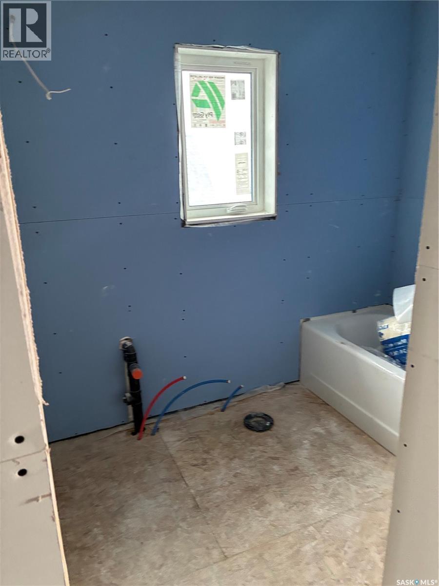 13 Clement Road, Lanigan, Saskatchewan  S0K 2M0 - Photo 29 - SK021988