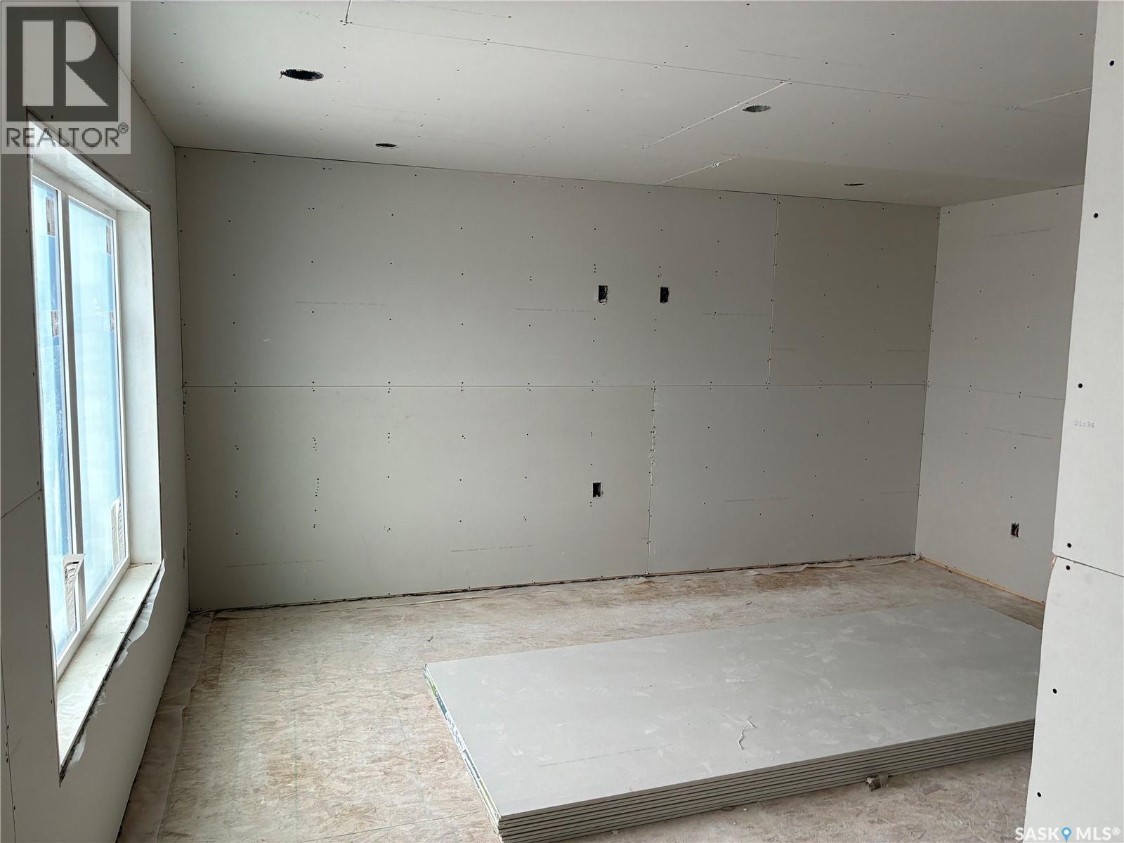 13 Clement Road, Lanigan, Saskatchewan  S0K 2M0 - Photo 13 - SK021988