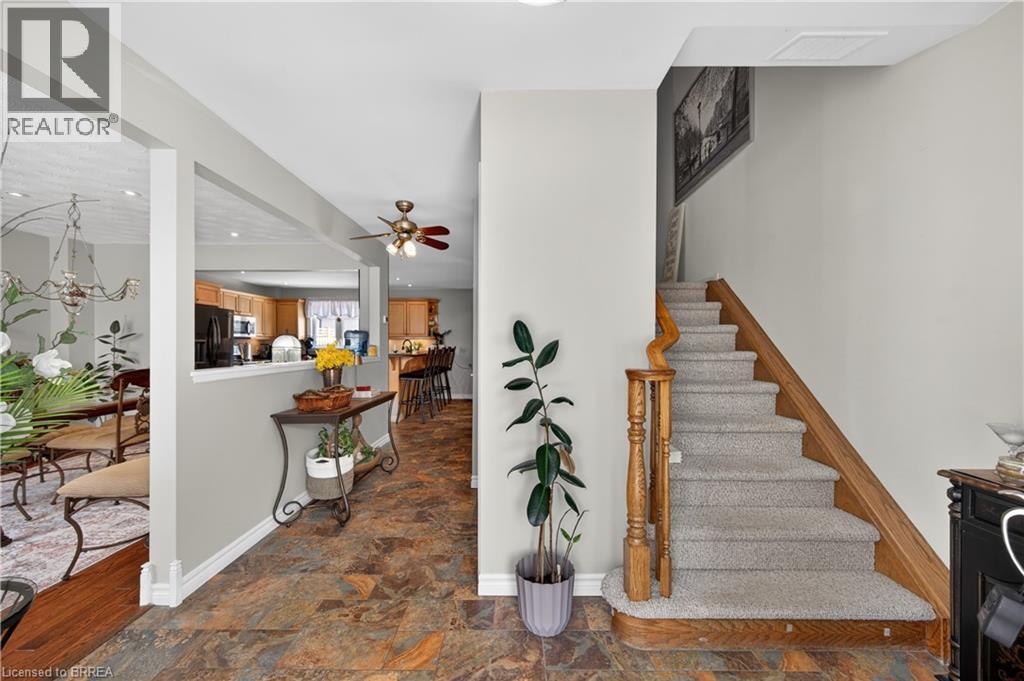 6 Winter Way, Brantford, Ontario  N3T 6E6 - Photo 6 - 40822440