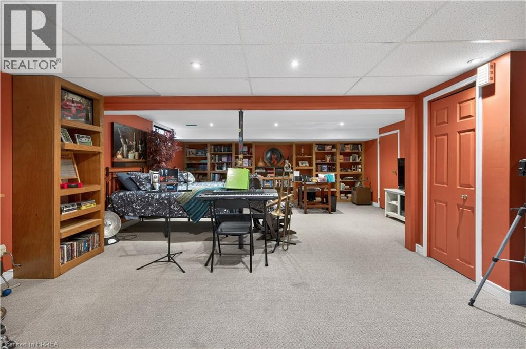 6 Winter Way, Brantford, Ontario  N3T 6E6 - Photo 35 - 40822440