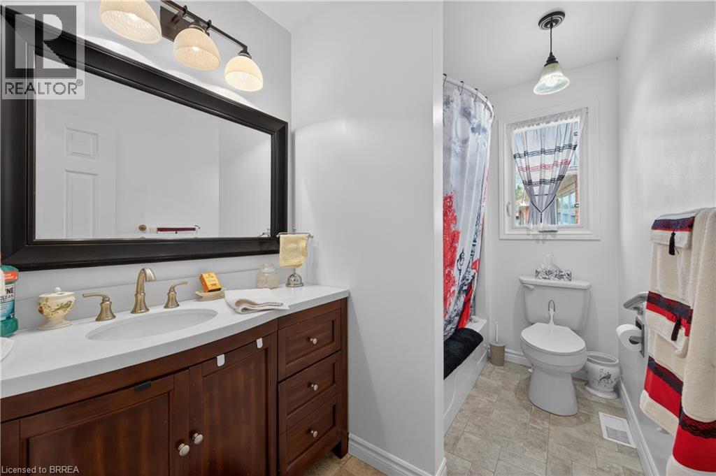 6 Winter Way, Brantford, Ontario  N3T 6E6 - Photo 31 - 40822440