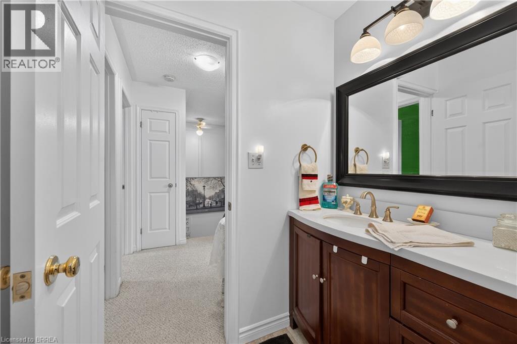 6 Winter Way, Brantford, Ontario  N3T 6E6 - Photo 32 - 40822440