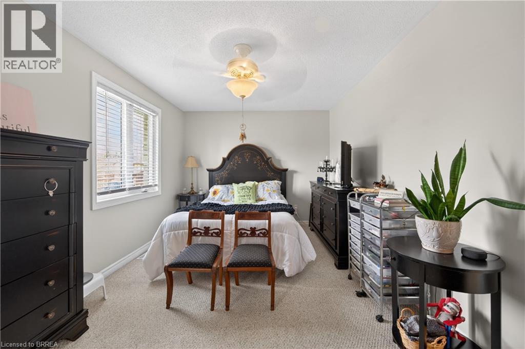 6 Winter Way, Brantford, Ontario  N3T 6E6 - Photo 22 - 40822440