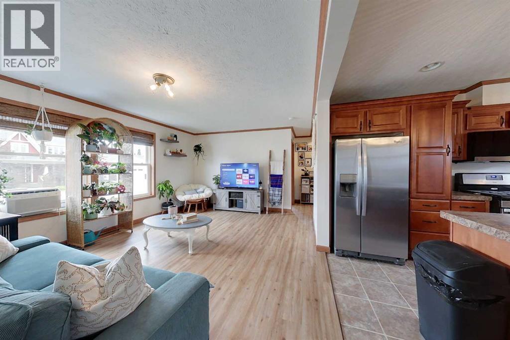 720 10 Street SE, Slave Lake, Alberta  T0G 2A3 - Photo 7 - A2290970