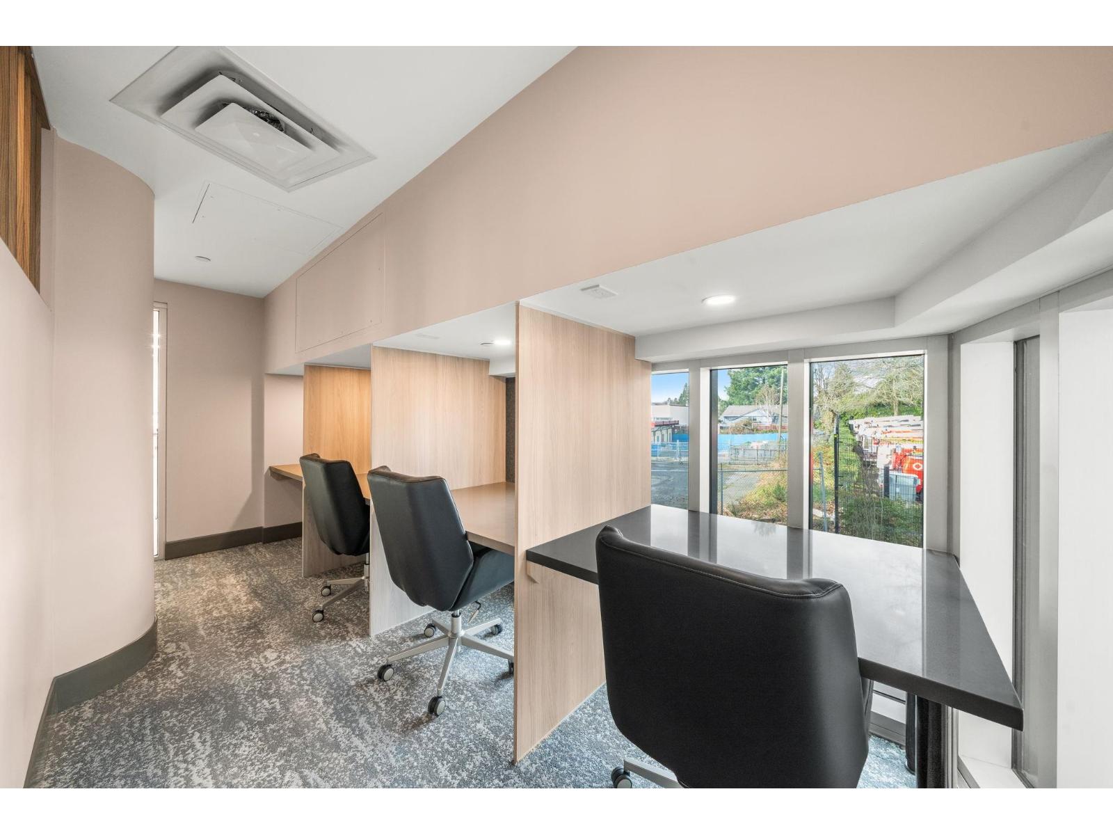 1607 10428 Whalley Boulevard, Surrey, British Columbia  V3T 0W2 - Photo 30 - R3114259