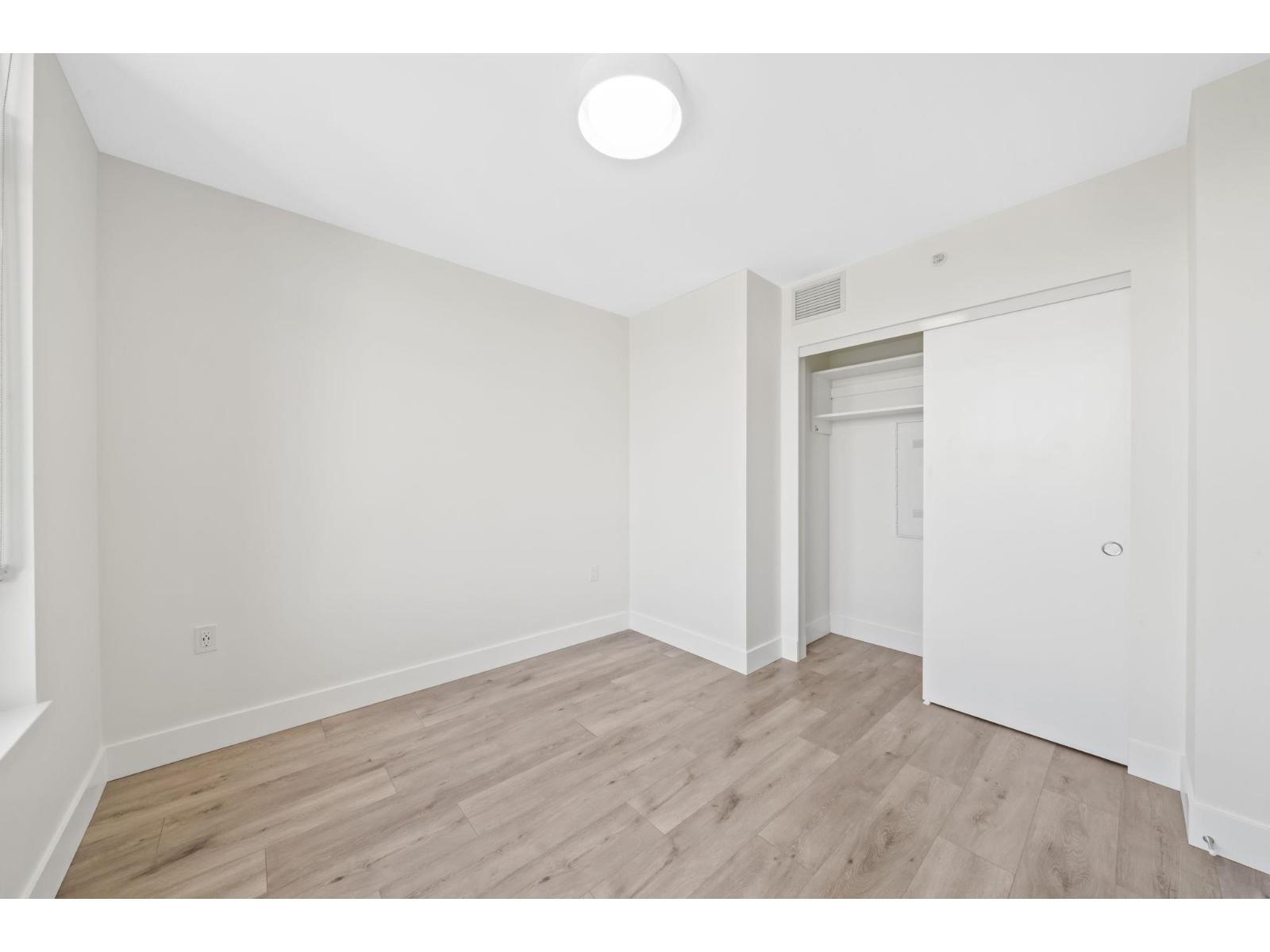 1607 10428 Whalley Boulevard, Surrey, British Columbia  V3T 0W2 - Photo 16 - R3114259