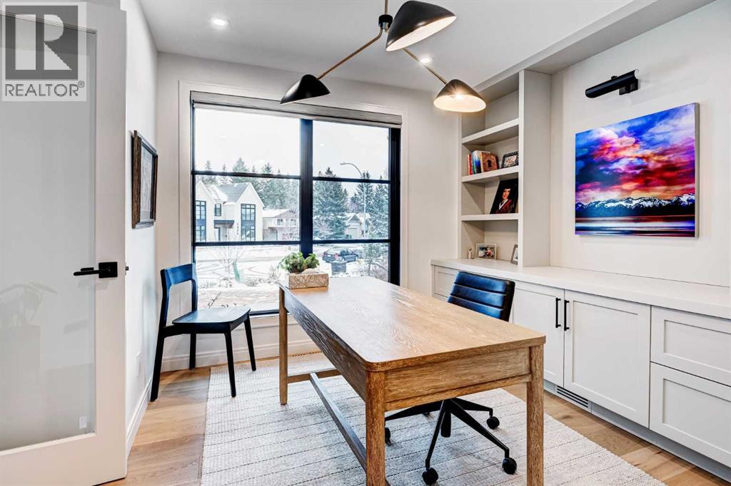 6755 Livingstone Drive Sw, Calgary, Alberta  T3E 6J2 - Photo 20 - A2304068