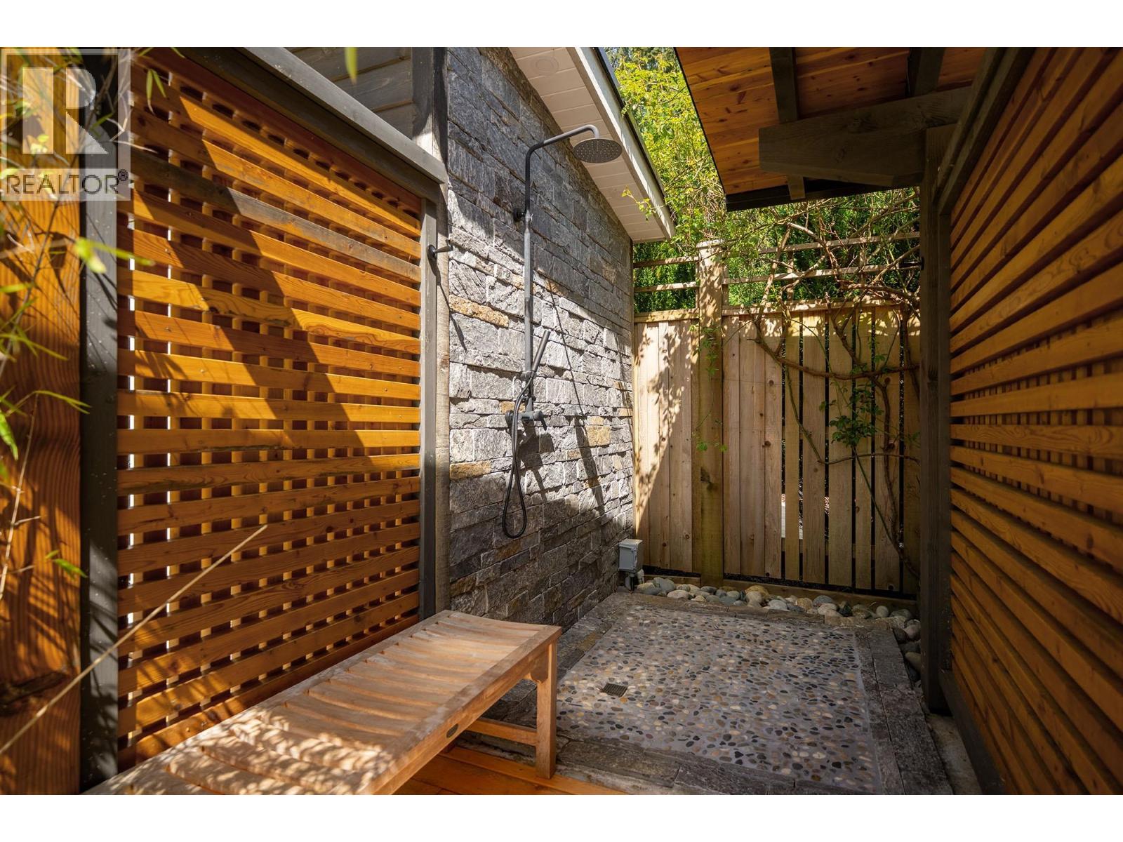 1141 Lenora Road, Bowen Island, British Columbia  V0N 1G1 - Photo 18 - R3114508